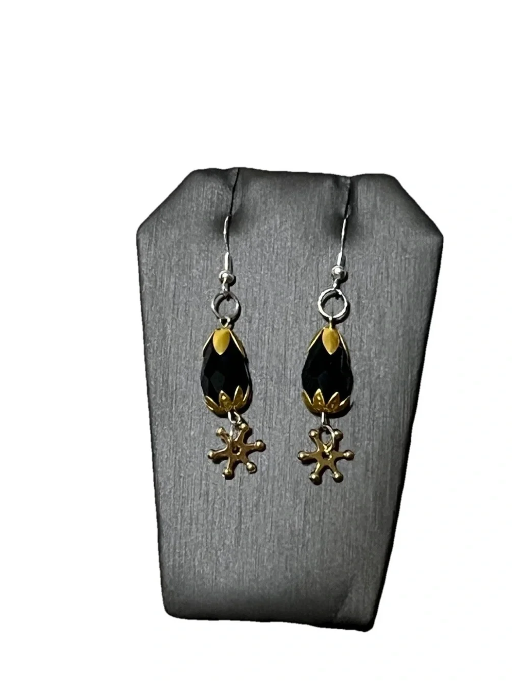 Gothic Black Teardrop Dangle Earrings Gold Cap Star Charm Drop Witchy Halloween